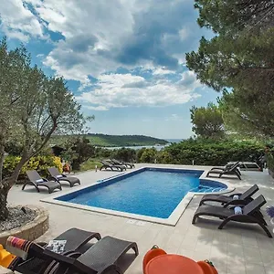 villa-mima-banjole.in-istria.net/